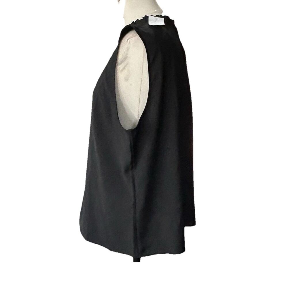 NEW J.Crew Sleeveless Ruffle Neck Top Womens Large Black Pleated Blouse Shell - Picture 3 of 11